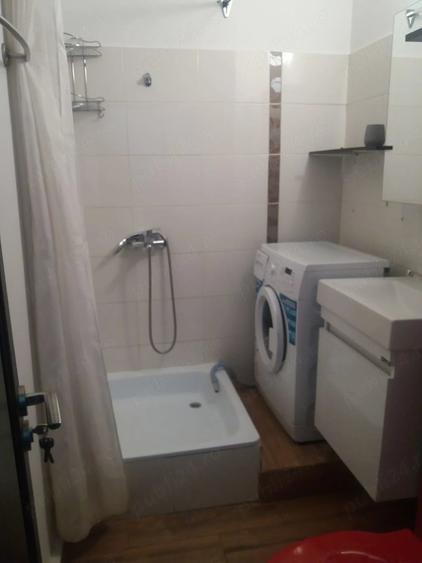 Garsonieră decomandată în Basarabia