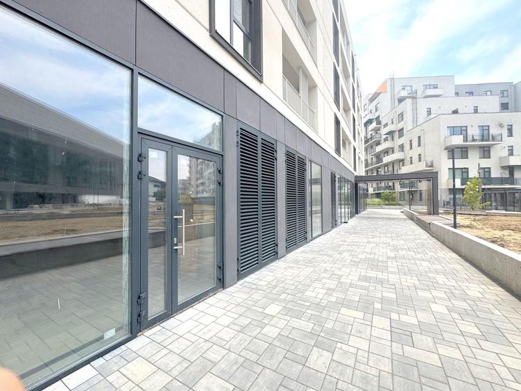 Apartament cu 2 camere, mobilat în Central