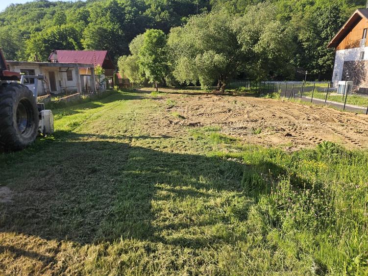 Teren de 1030 mp, în Pădurea Neagră