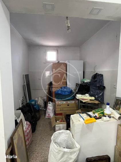 Casă cu 5 camere decomandat cu Teren 1000 Mp în Sântandrei
