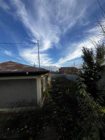 Casă cu 4 camere în Buzaului