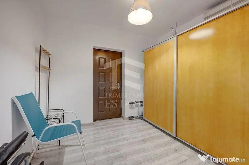 Casă cu 7 camere cu Teren 185 Mp în Central