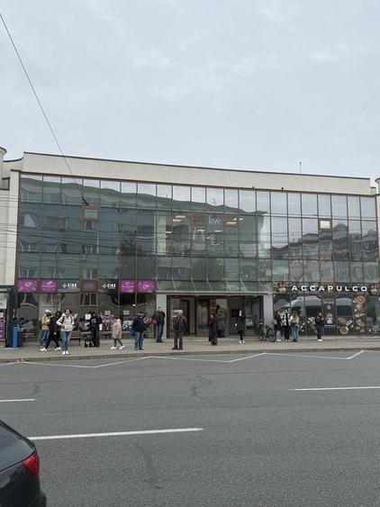 Spațiu comercial, de 350 mp, în Central