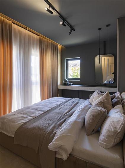 Apartament cu 2 camere decomandat în Central — fotografia 1