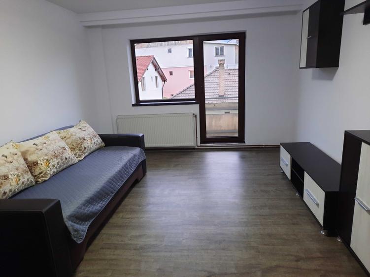 Apartament cu 2 camere decomandat în Ștefan cel Mare
