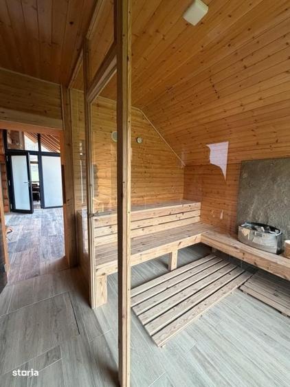 Casă cu 4 camere cu Teren 5500 Mp în Sucevița