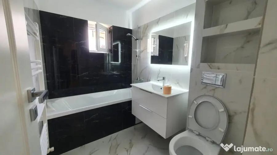 Apartament cu 3 camere decomandat în Între Lacuri