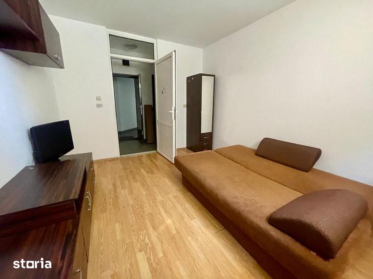 Apartament cu 2 camere decomandat în Andrei Mureșanu