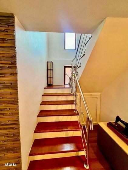 Casă cu 4 camere în Smeura