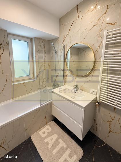 Apartament cu 3 camere, mobilat în Păcurari