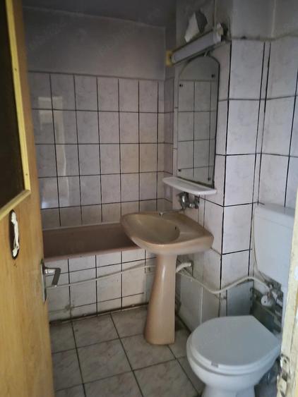 Apartament cu 2 camere decomandat în Bere