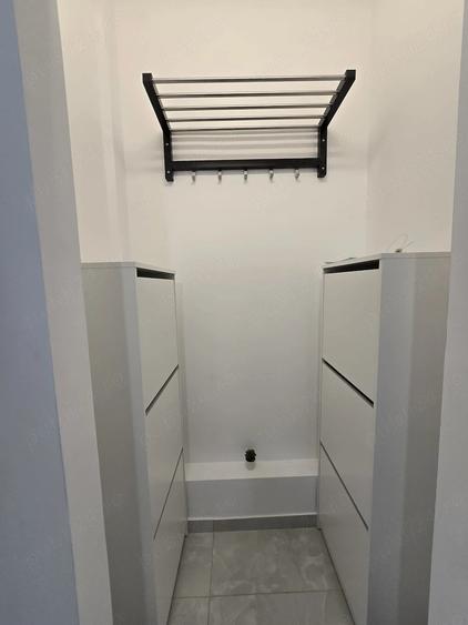 Apartament cu 2 camere semidecomandat în 1 Mai