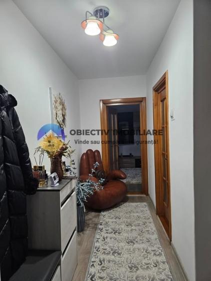 Apartament cu 2 camere decomandat, mobilat în Mărăței