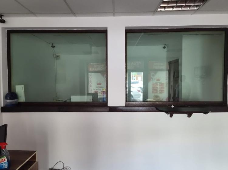 Spațiu comercial, de 52 mp, în Central