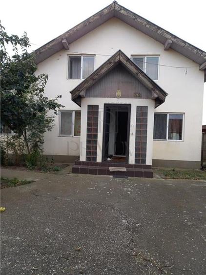 Casă individuală cu 4 camere cu Teren 520 Mp în Sânmihaiu Român