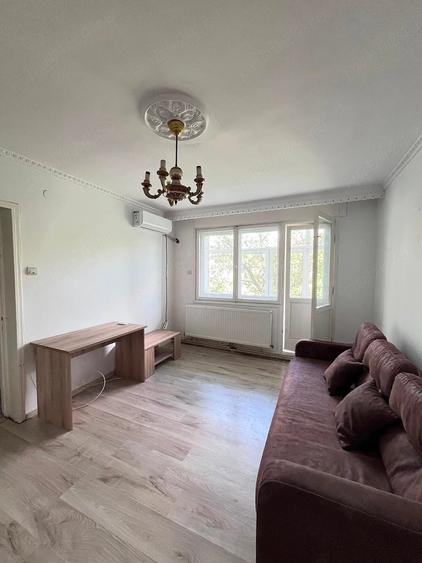 Apartament cu 2 camere semidecomandat în Tătărași