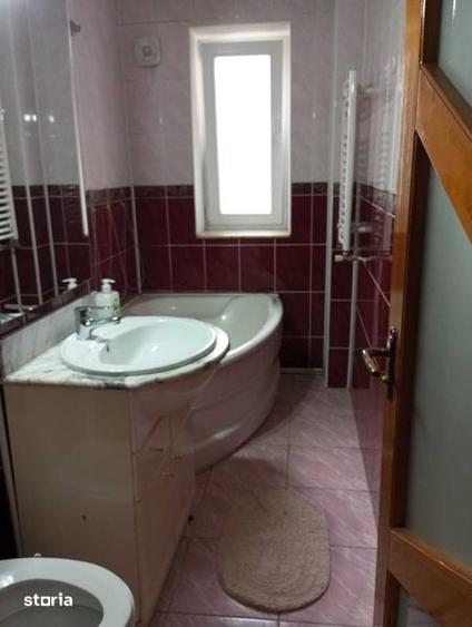 Apartament cu 2 camere decomandat în Obcini
