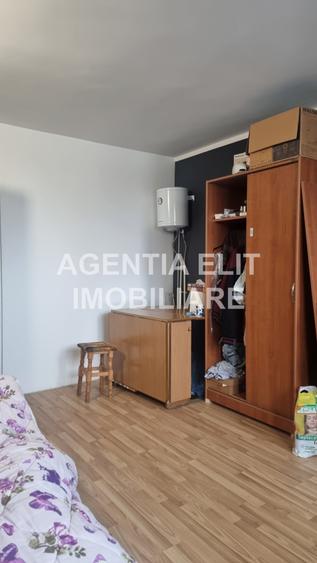 Garsonieră semidecomandată, mobilată în Central