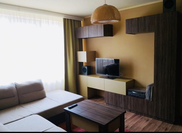 Apartament cu 2 camere semidecomandat în Rogerius