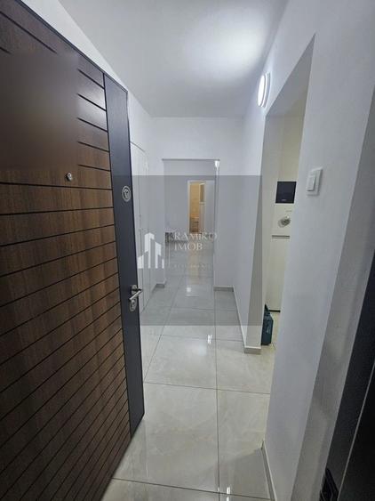 Apartament cu 3 camere decomandat, mobilat în Pantelimon