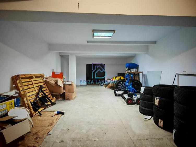 Casă individuală cu 10 camere cu Canalizare în 1 Mai
