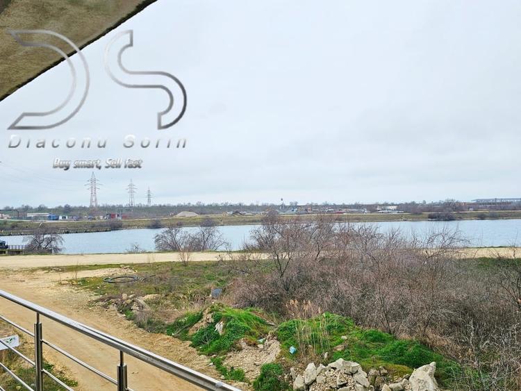 Apartament cu 3 camere decomandat, mobilat în Mamaia-Sat