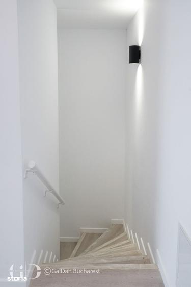 Casă cu 5 camere cu Teren 93 Mp în Central