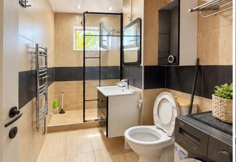 Apartament cu 3 camere nedecomandat în Lidia