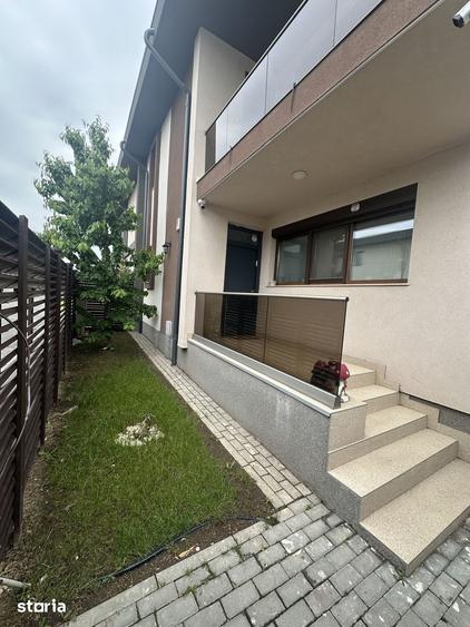 Casă cu 3 camere cu Teren 255 Mp în Central