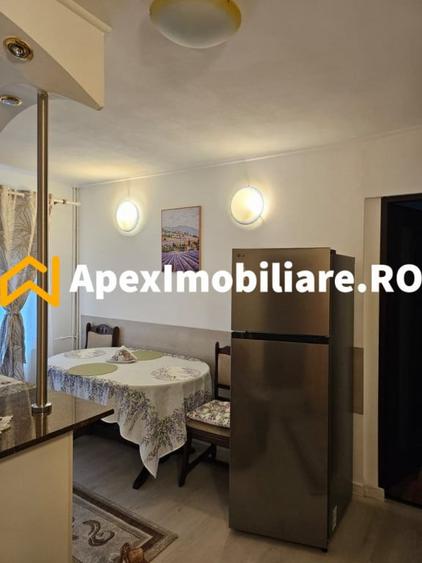 Apartament cu 2 camere decomandat în Vitan