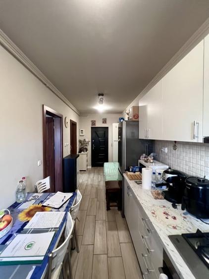 Garsonieră decomandată, mobilată în Giroc