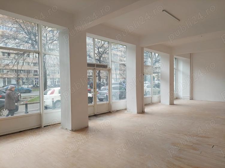 Spațiu comercial, de 212 mp, în Pantelimon