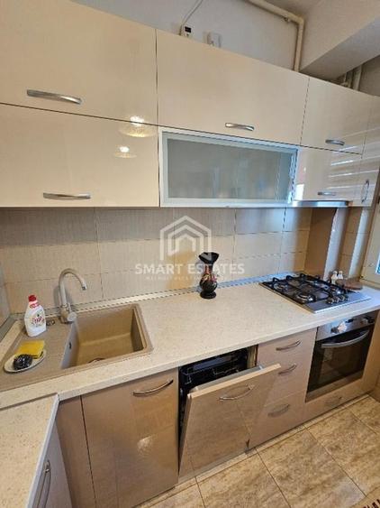 Apartament cu 2 camere decomandat, mobilat în Nerva Traian