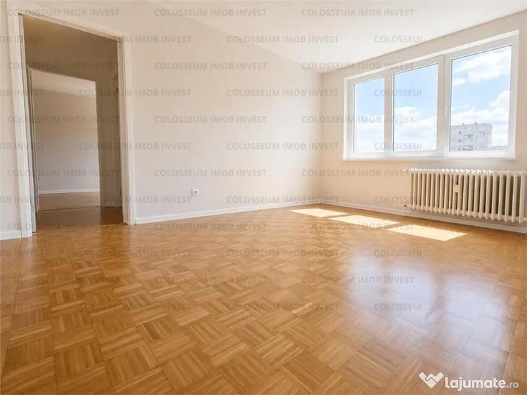 Apartament cu 2 camere semidecomandat în Centrul Civic