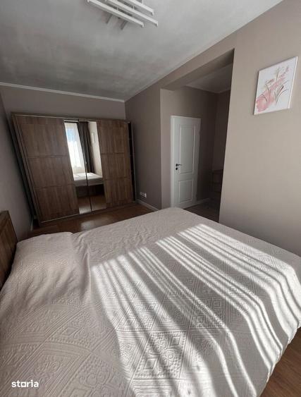 Casă cu 4 camere cu Teren 130 Mp în Central