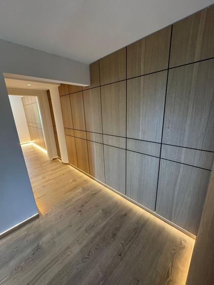 Casă individuală cu 12 camere cu Piscina în Băneasa