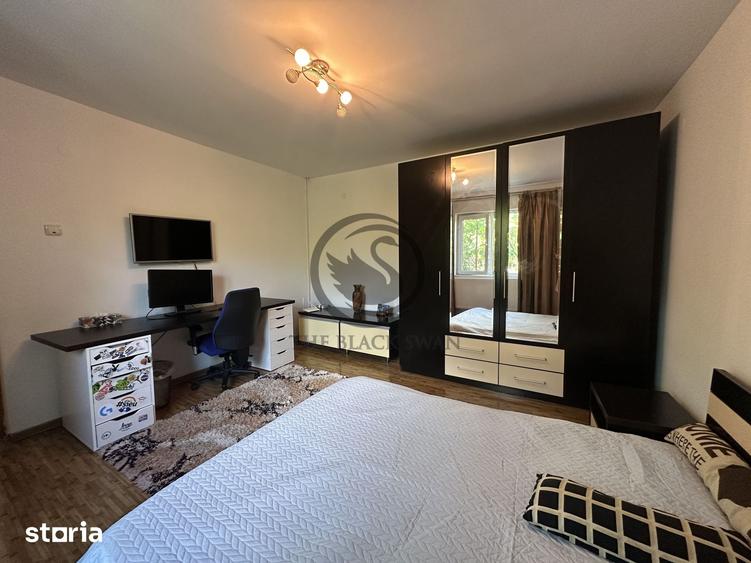 Casă cu 4 camere cu Teren 660 Mp în Central