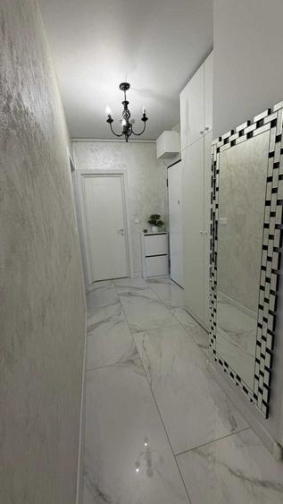 Apartament cu 3 camere decomandat în Vest