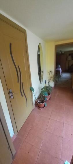 Casă cu 4 camere în Zăbrani