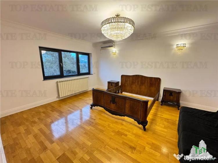 Casă cu 7 camere cu Teren 300 Mp în Iancu Nicolae
