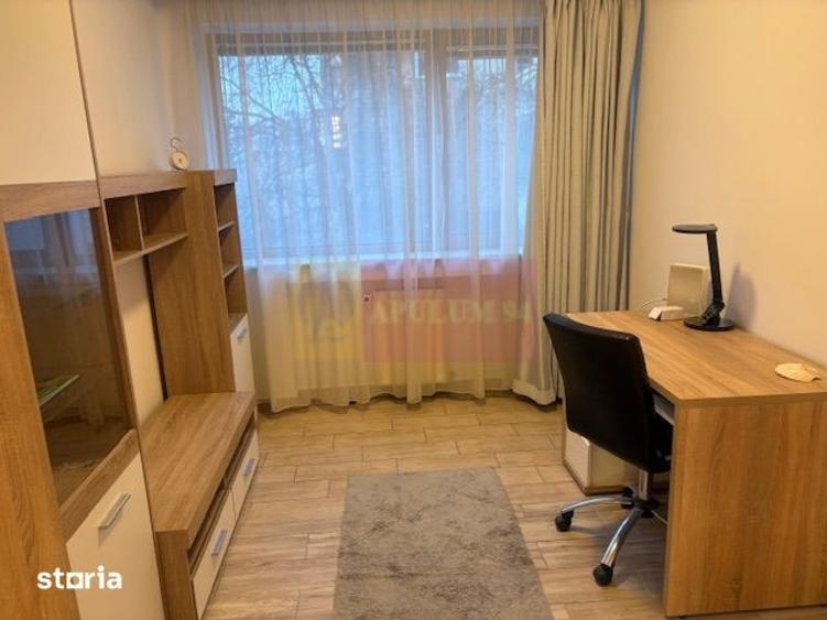 Apartament cu 3 camere, mobilat în Aviatorilor