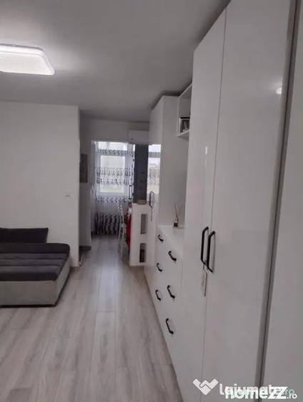 Garsonieră în Valea Rosie