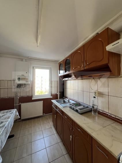 Apartament cu 2 camere decomandat, mobilat în Tudor