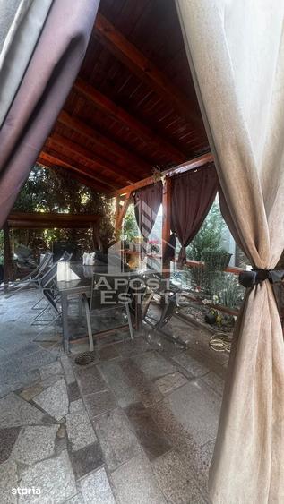 Casă cu 5 camere cu Teren 699 Mp în Mehala