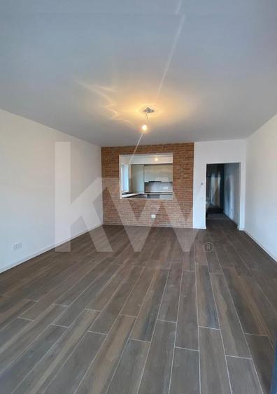 Apartament cu 2 camere decomandat în Exterior Vest