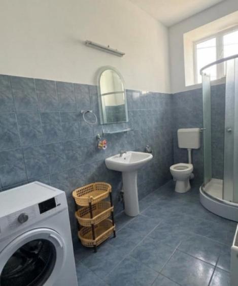 Apartament 2 camere, 70 mp, zona Centrala - 2