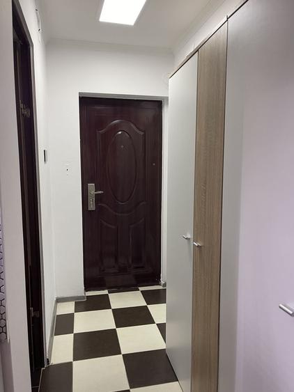 Apartament cu 3 camere decomandat în Decebal