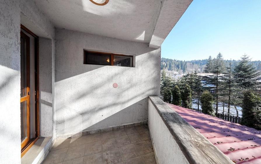 Casă individuală cu 5 camere cu Piscina în Vest