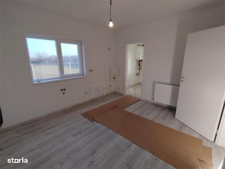 Casă cu 4 camere în Central