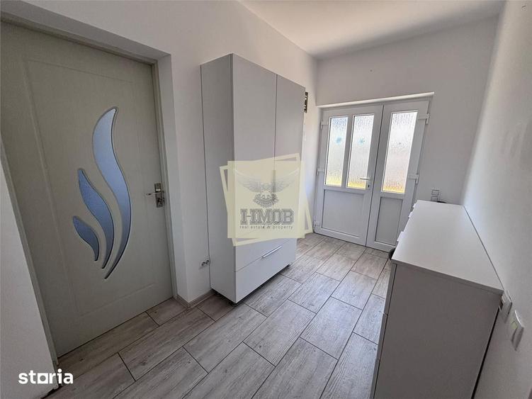 Apartament cu 3 camere decomandat în Șura Mare